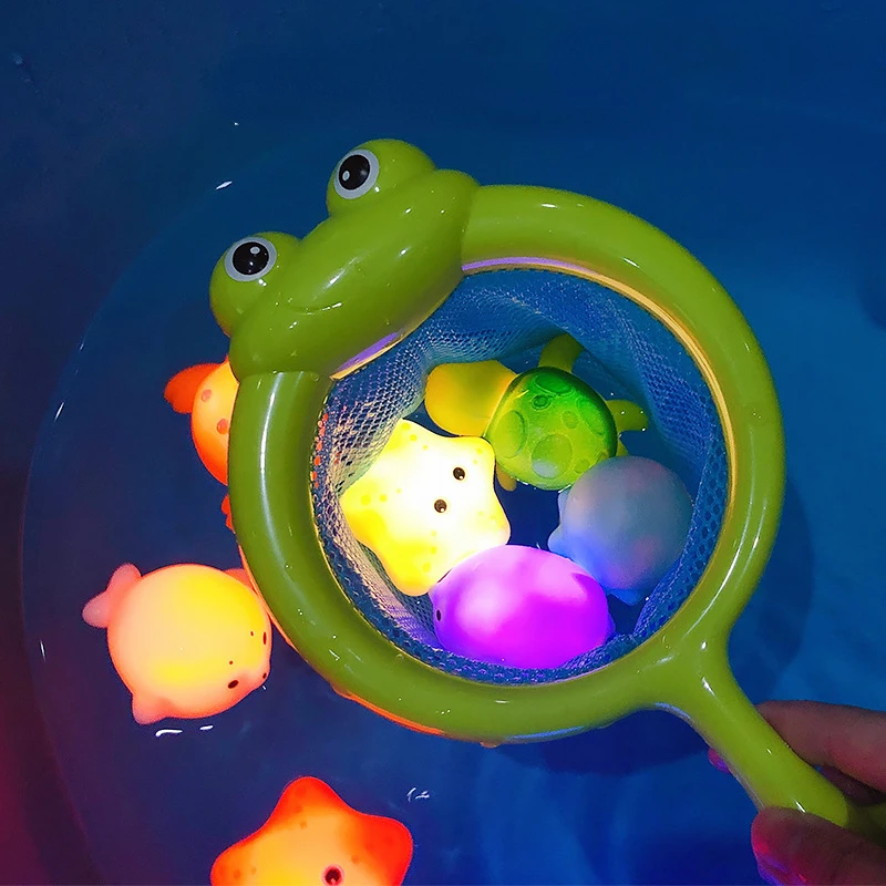 

Baby Cute Animals Bath Toy Swimming Water LED Light Up Toys Soft Rubber Float Induction Luminous Frogs for Kids Play Funny Gifts