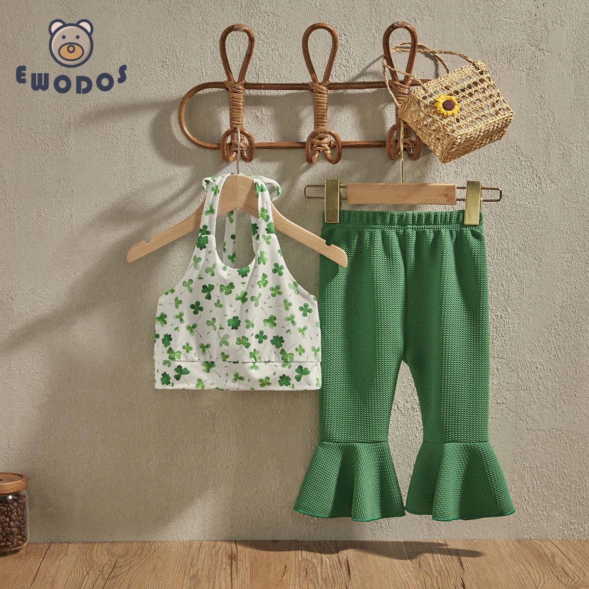 

EWODOS 1-4 Years Toddler Girls 2Pcs Spring Summer Outfits Pants Set Shamrock Print Sleeveless Halter Tank Tops + Flare Pants Set