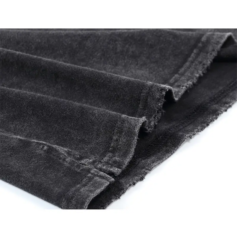 Рисунок 4 - Жилет мужской и женский состаренный