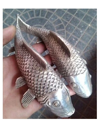 Tibetan Silver carvings a auspicious lifelike Wealth fish statue bronze factory outlets