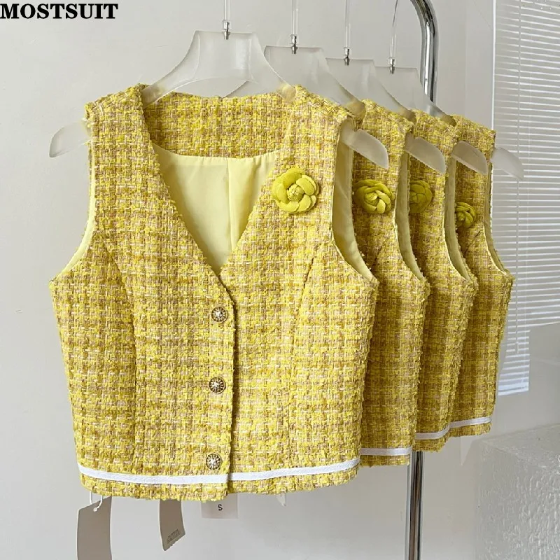 

Yellow Stylish Elegant Tweed Vests Women Crop Tops 2023 Summer Sleeveless V-neck Single-breasted Vintage Fashion Chic Vest