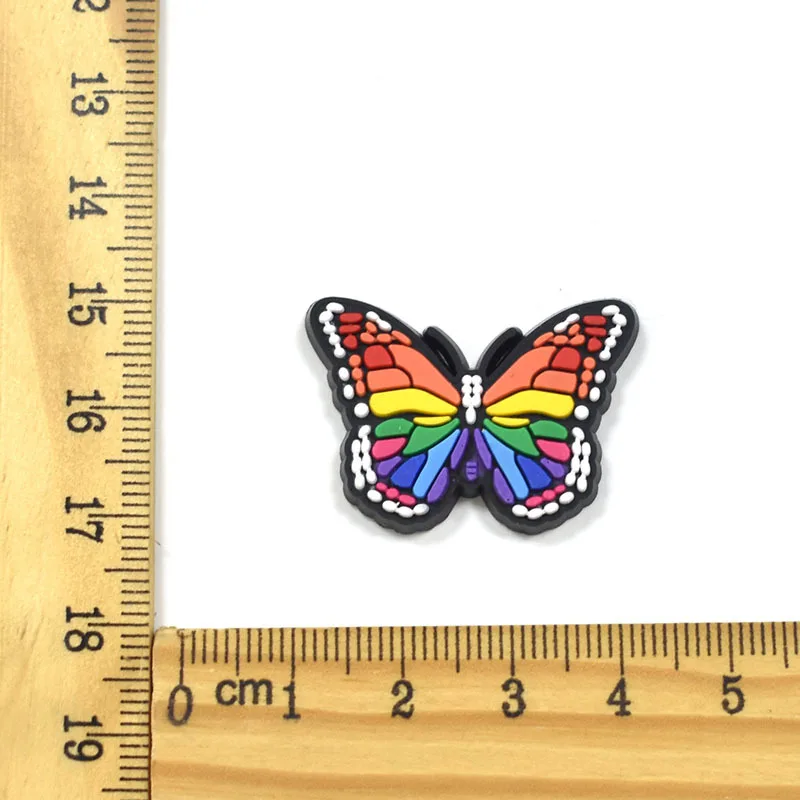 Hot Sale 100Pcs PVC Butterfly Shoe Charms Bracelet Wristband Accessories for Girl Boys Adults Men Women Party Favor Gifts