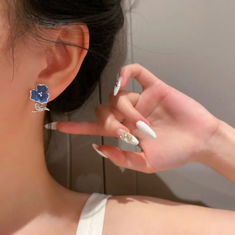 

Fashionable New Hot-Selling Alloy Earrings Blue Bird Flower Cute Earrings Women's Wild Temperament Earrings for Women