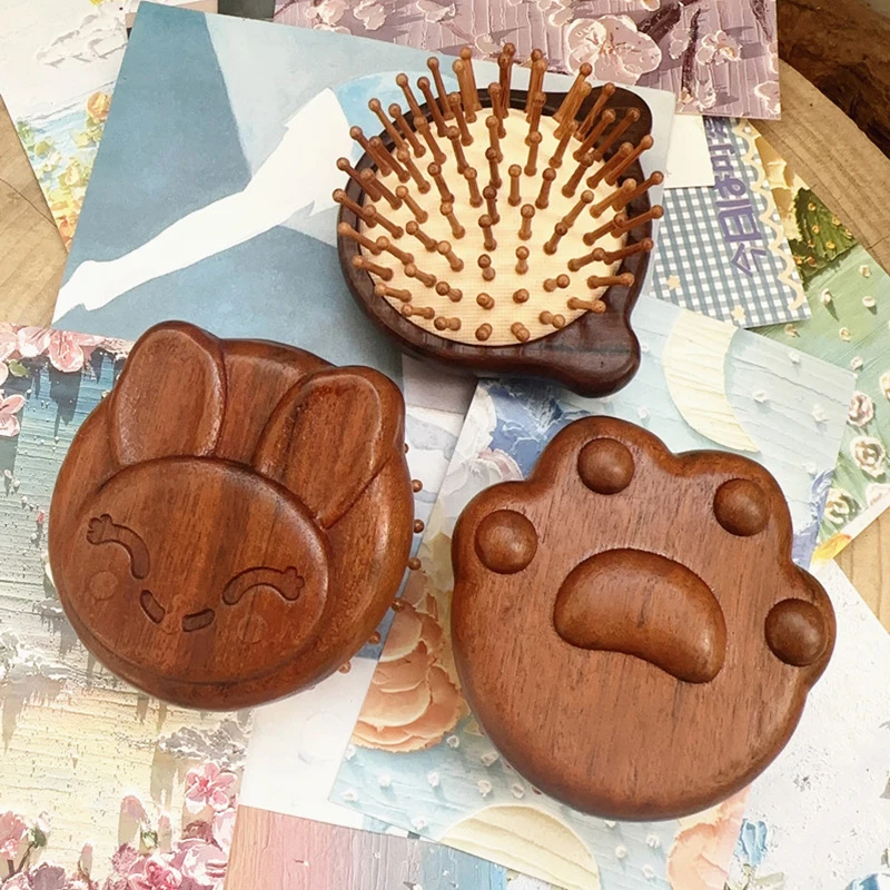 Гребень с воздушной подушкой и золотистой проволокой