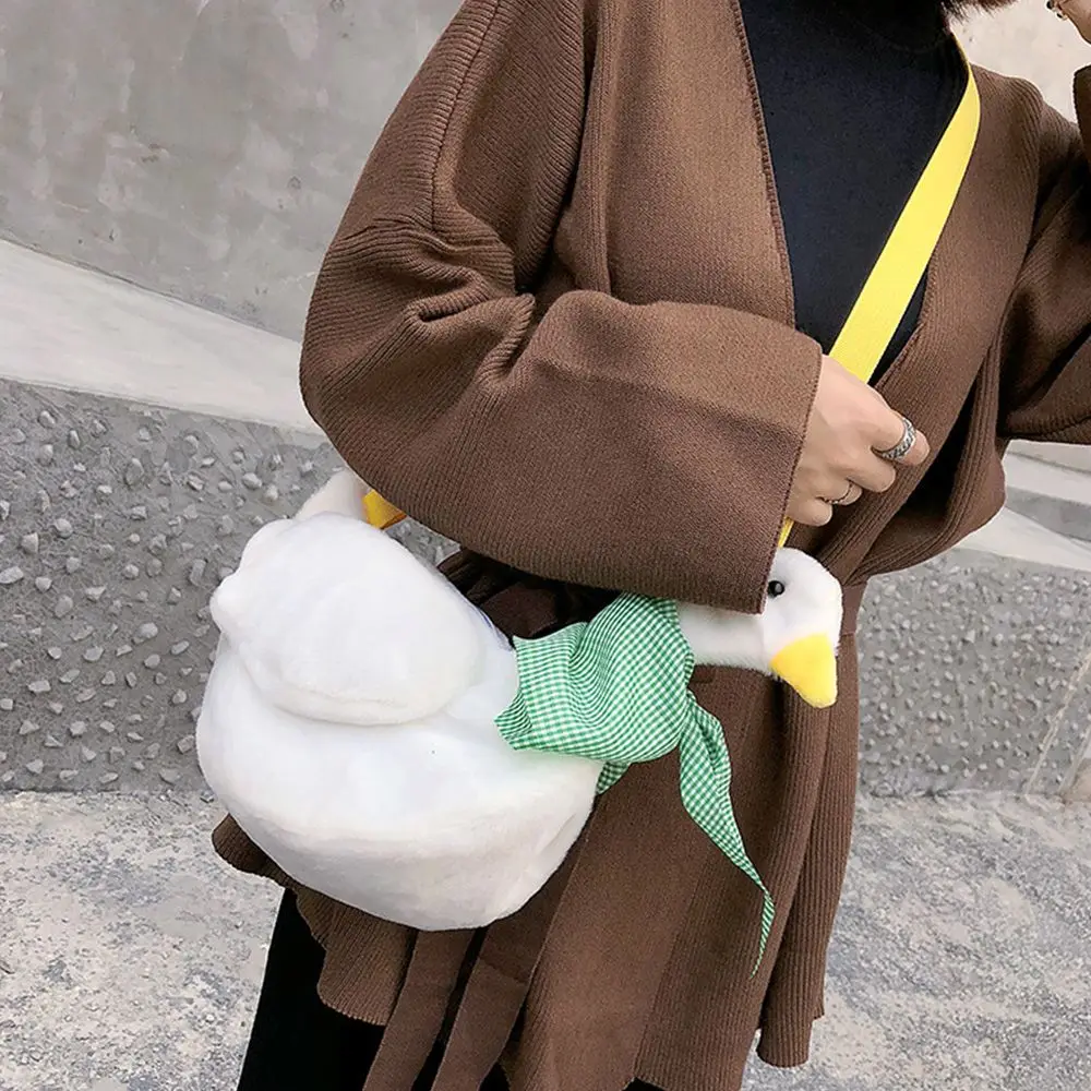 

Animal Toy Large Capacity Adjustable Shoulder Strap Girl Gift Crossbody Bag Women Shoulder Bag Duck Plush Bag Korean Style Bag
