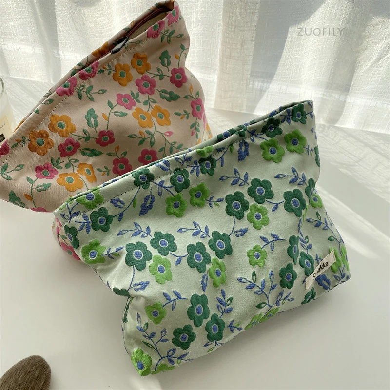 

Pastoral flower French literary cosmetic bag Canvas Washing Bag Large Capacity Women Travel Cosmetic Pouch Make Up Storage Bags