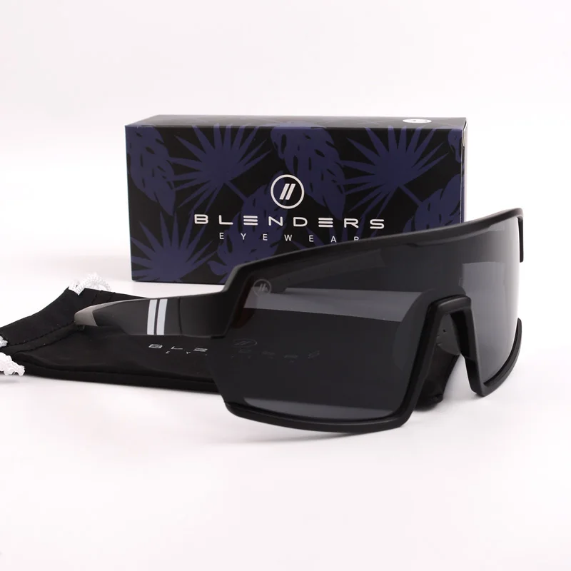 Фото Солнцезащитные очки BLENDERS New Polarized Sports для мужчин и женщин, спортивные очки для бега, велосипедные очки в европейском и американском стиле, защита от ветра и песка. №1