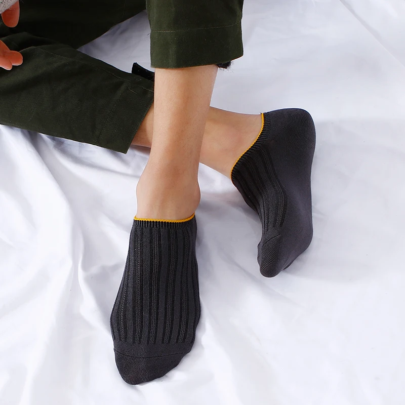 5pair / lot men's ANKLE SOCKS SLIPPERS socks men's boat socks summer and autumn non slip silicone invisible cotton socks fashion