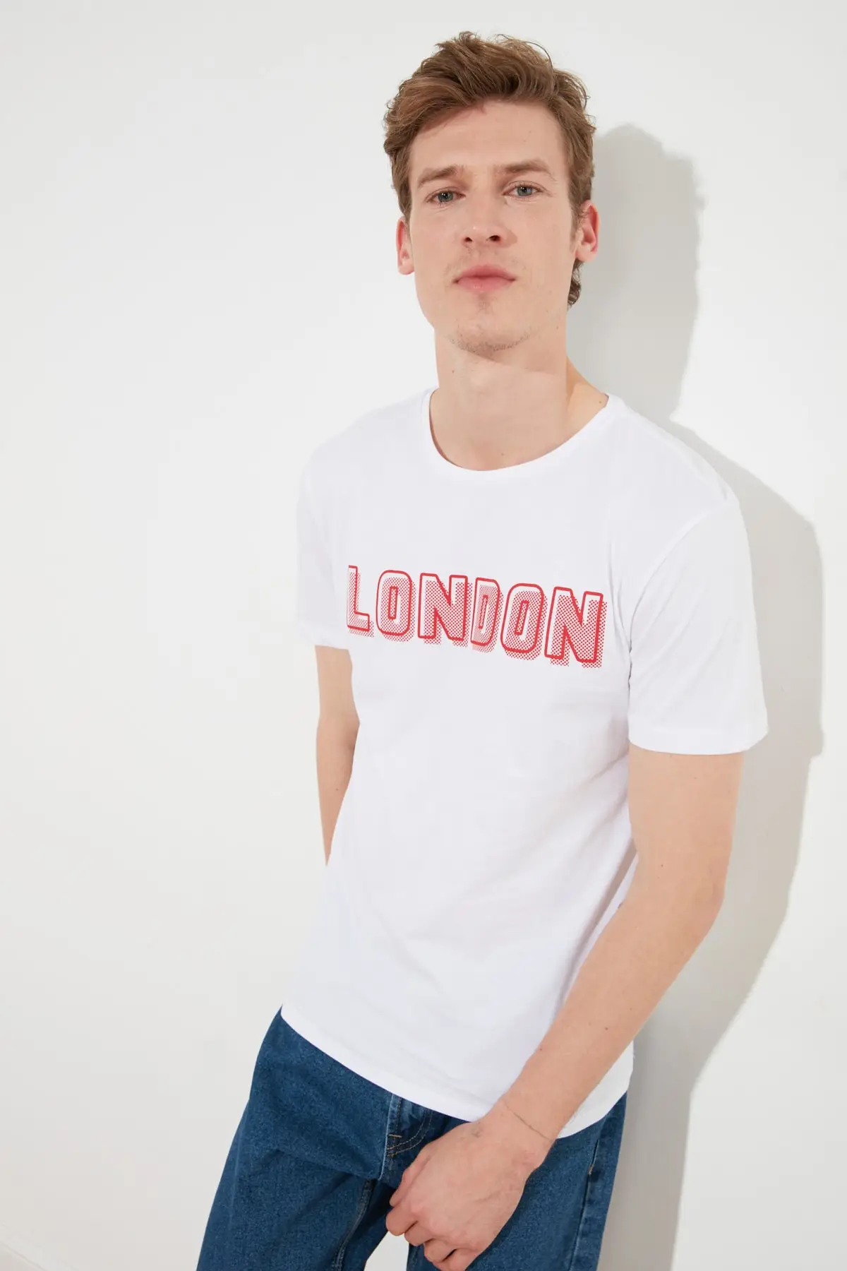 

Trendyol Male Basic T-Shirt TMNSS20TS0087