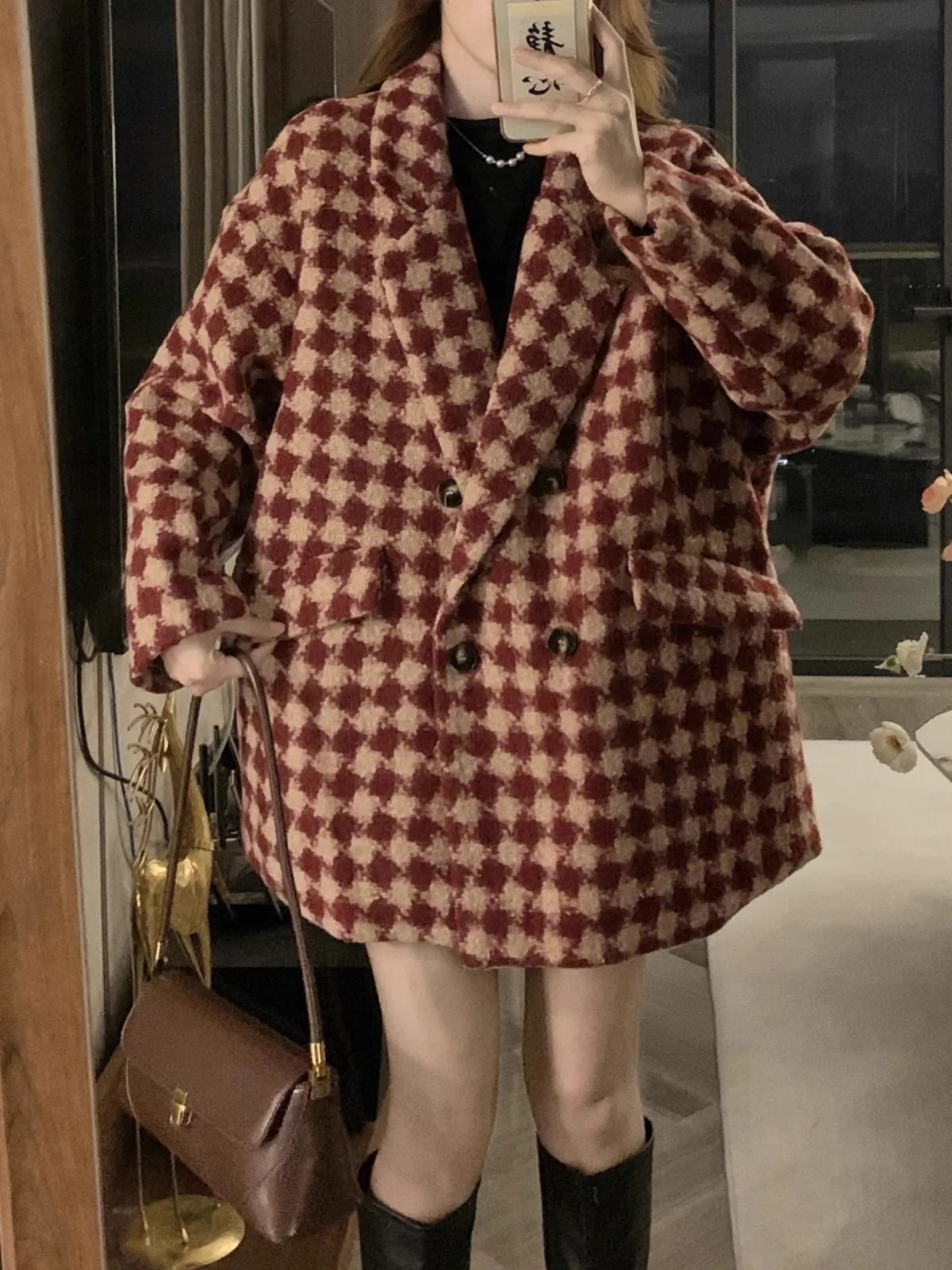 Красное клетчатое женское пальто 2024 осень и зима новое маленькое