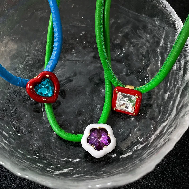 Современная бижутерия ожерелье из синего и зеленого шнура 2022 новый тренд