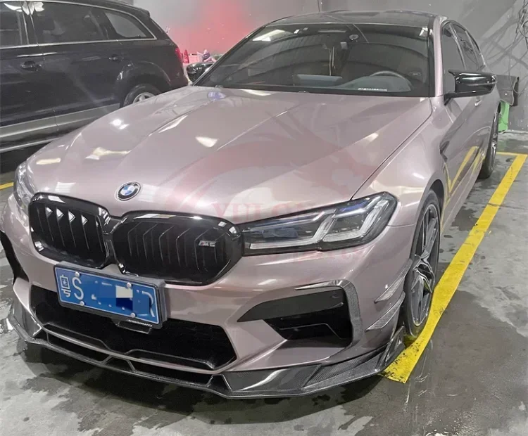 Фото Для BMW M5 F90 2018-2022 передний бампер из углеродного волокна, задний диффузор, боковая юбка, спойлер, выхлопная крышка, комплект кузова №4