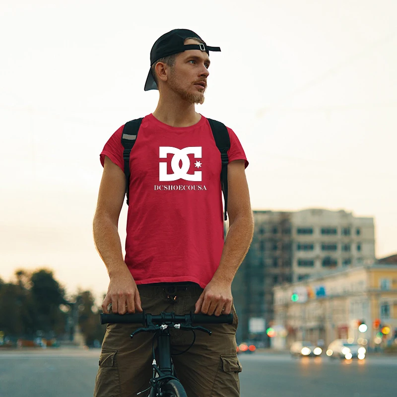 

Couples T-shirt Casual Cotton Short Sleeve Tees O-neck Large Size Streetwear Shirt Solid Color Summer Wear For Men Women