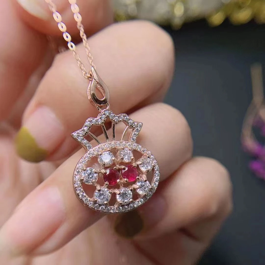 

Jewelry Ruby Pendant for Daily Wear 3mm*3mm Ruby Silver Pendant 925 Silver Ruby Jewelry for Office Woman