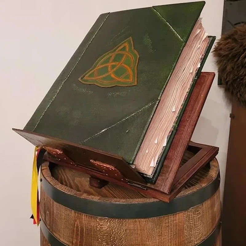 

Книга теней зелёная TPXCKz