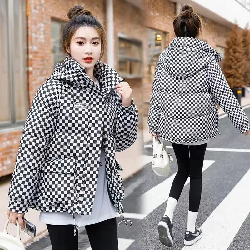 Down Cotton Jacket Women 2023 Autumn Winter New Checkerboard Hooded Short Padded Coat Female Fashion Loose Thicke Warm Parkas