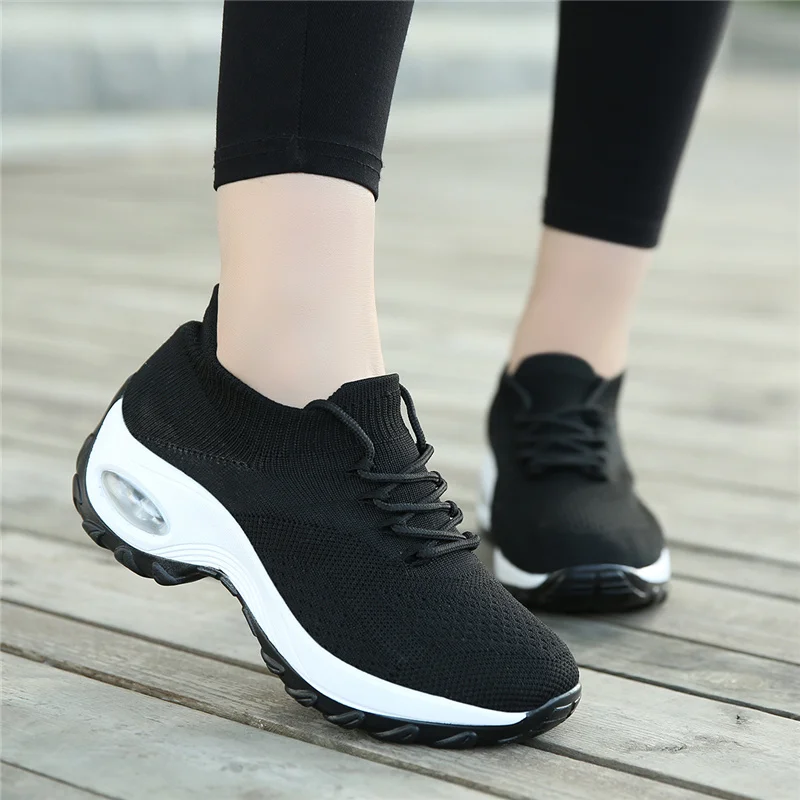 Women Chunky Sneakers Height Increasing Breathable Walking Shoes Outdoor Leisure Shoes