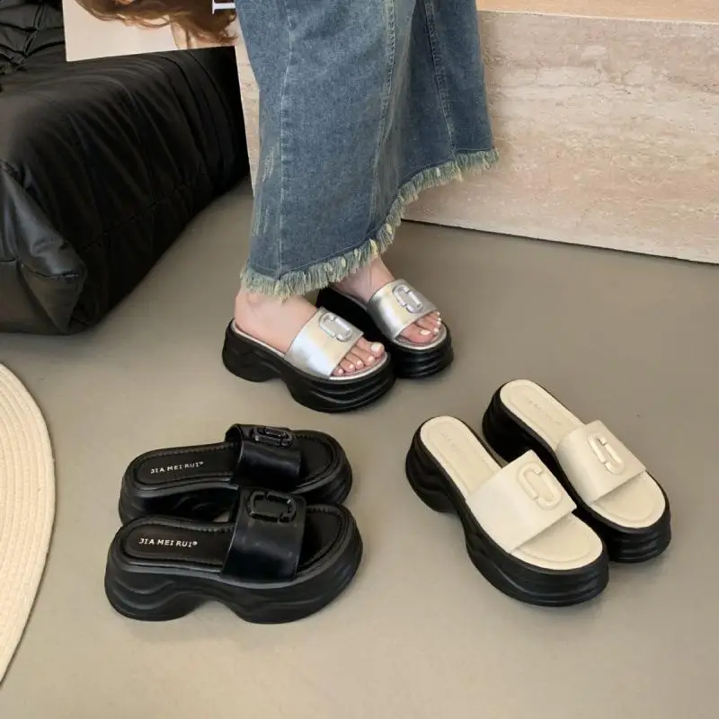 Женские домашние шлепанцы на платформе низкие сандалии пляжные резиновые Новые