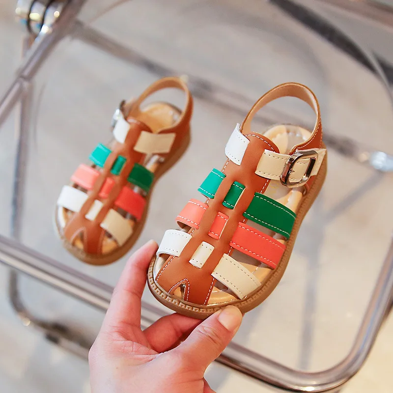 

Сандалии Детские с закрытым носком, простая дышащая обувь для мальчиков и девочек, милые модные босоножки с прорезями, лето 2022