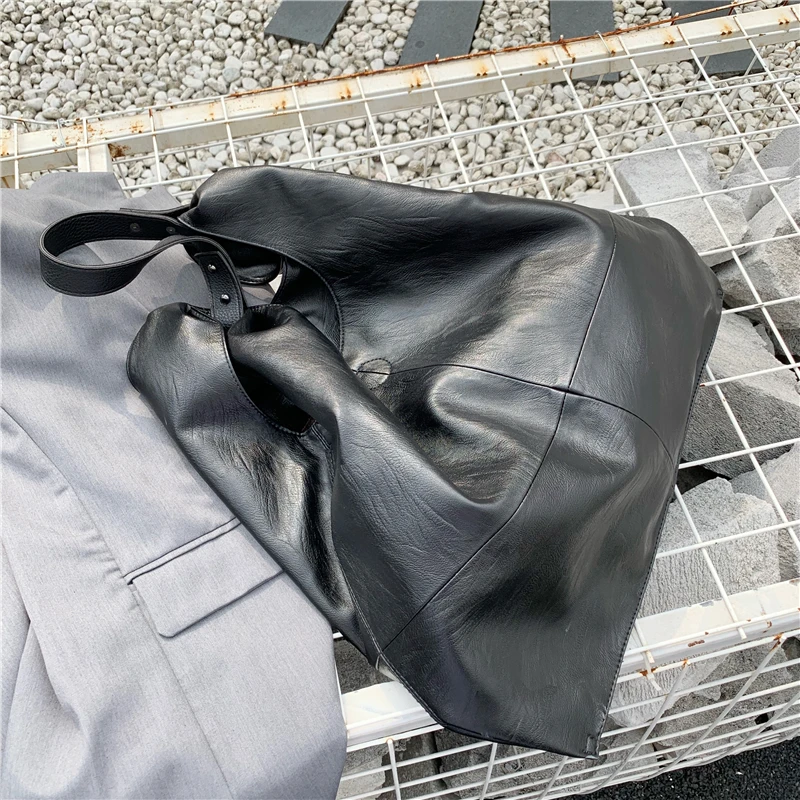 Women's shoulder bag, large capacity, women's soft leather bag, new leisure bag, women's tote bag, portable shopping bag