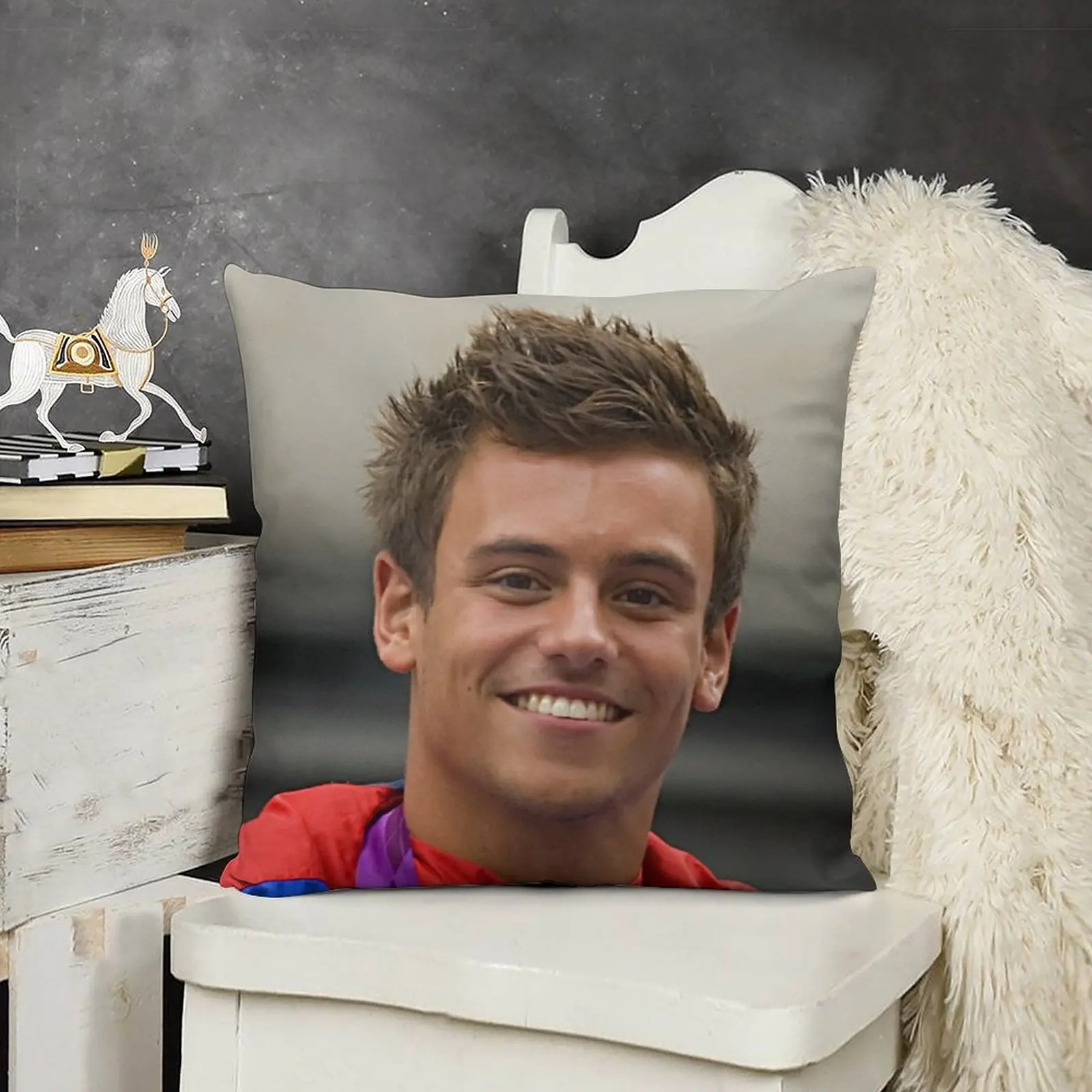 Декоративная декоративная подушка tom daley для детской комнаты