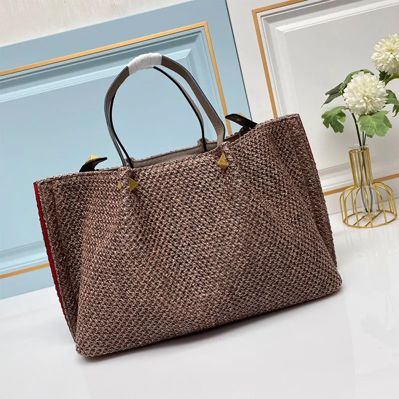 Straw Woven Tote Bag Large Capacity Travel Shopping Bags High Quality Leather Canvas Handbag Fashion Design Shoulder crossbody