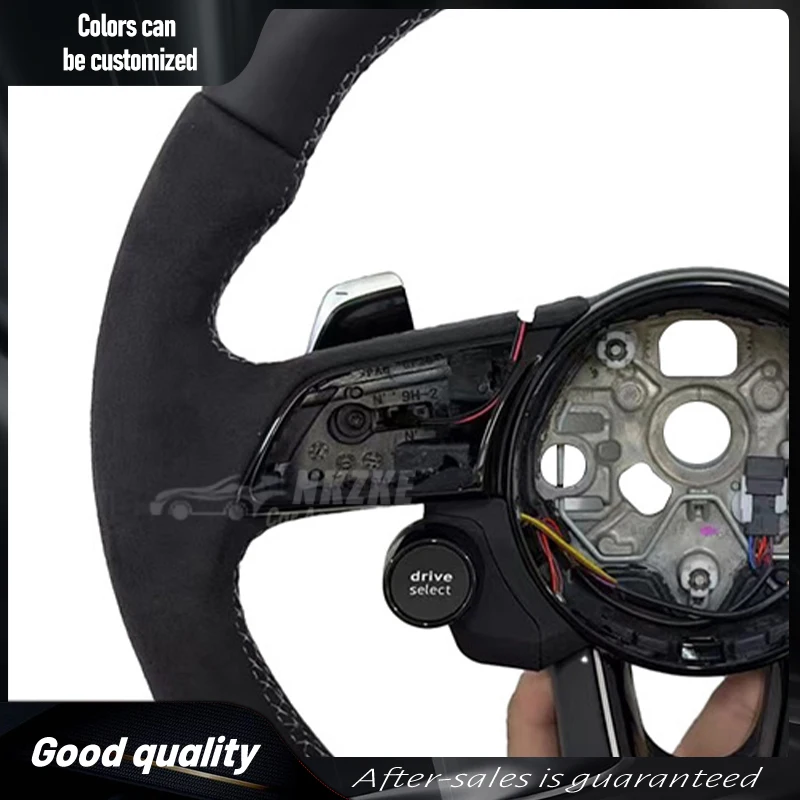 Руль подходит для моделей Audi A3 8Y 2021-2023 и изготовлен из материала алькантары