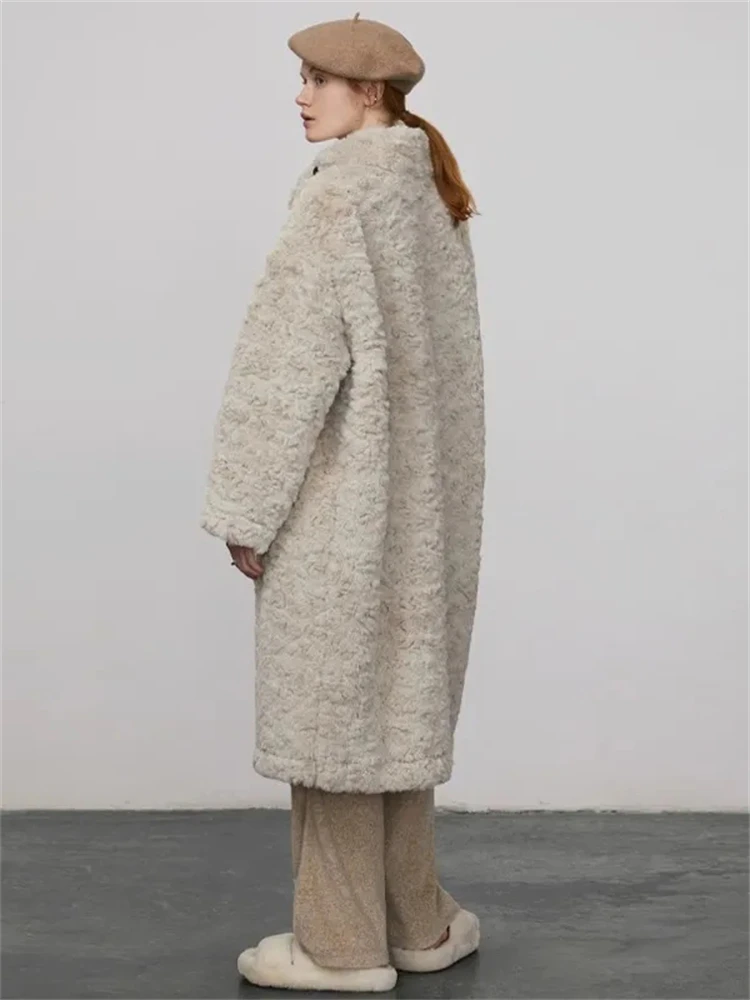 Теплые куртки средней длины из искусственного меха