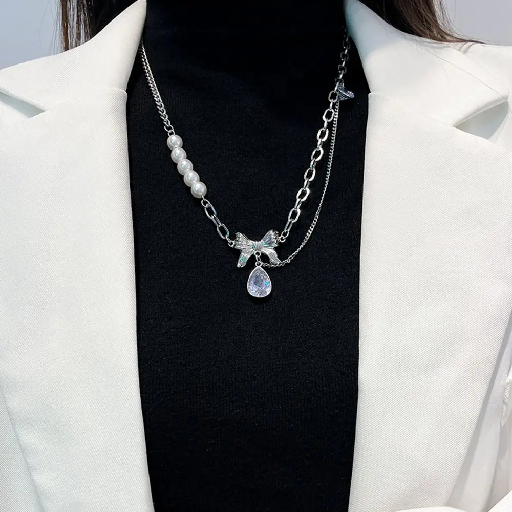 

2023 Luxury Chic Crystal Bow Pendant Pearl Chain Necklace for Women Girls Trendy Sexy Daily Party Necklace Y2K Kpop Punk Jewelry