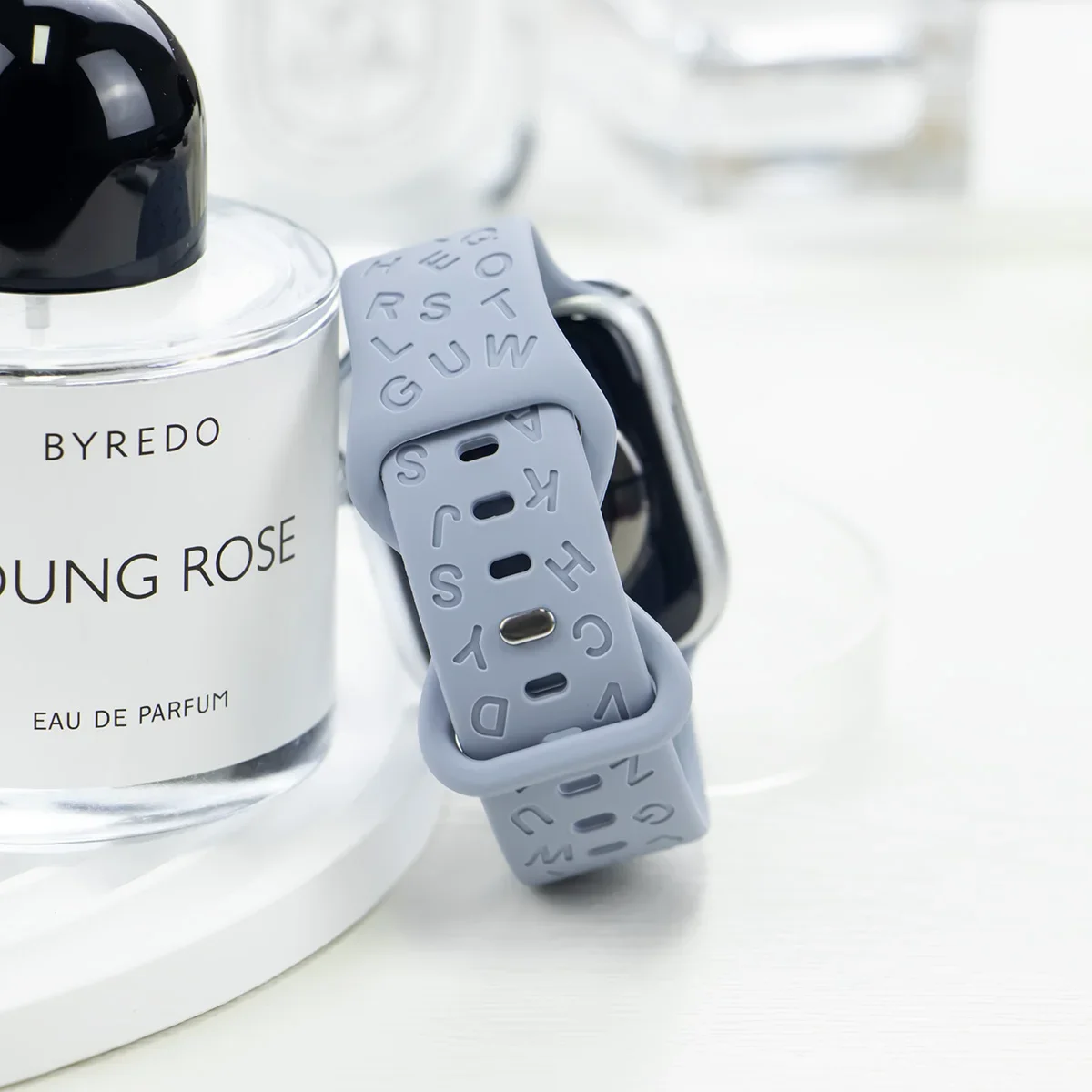 Браслет с буквами для Apple Watch