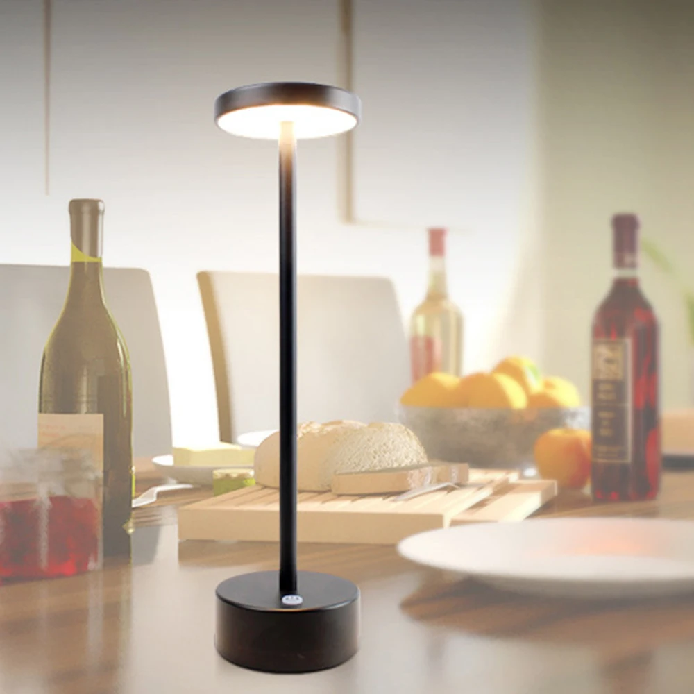 

Портативная металлическая настольная лампа с аккумулятором, настольная лампа для кемпинга, кабинета, спальни, прикроватная лампа с яркостью