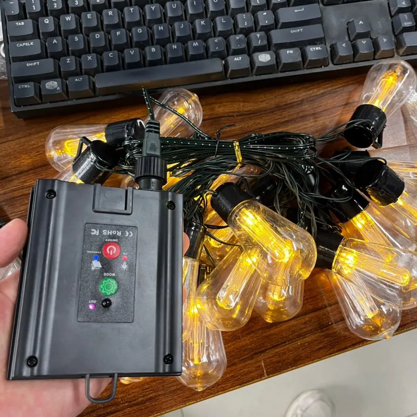 

Только VIP! Струны ламп с большими солнечными панелями