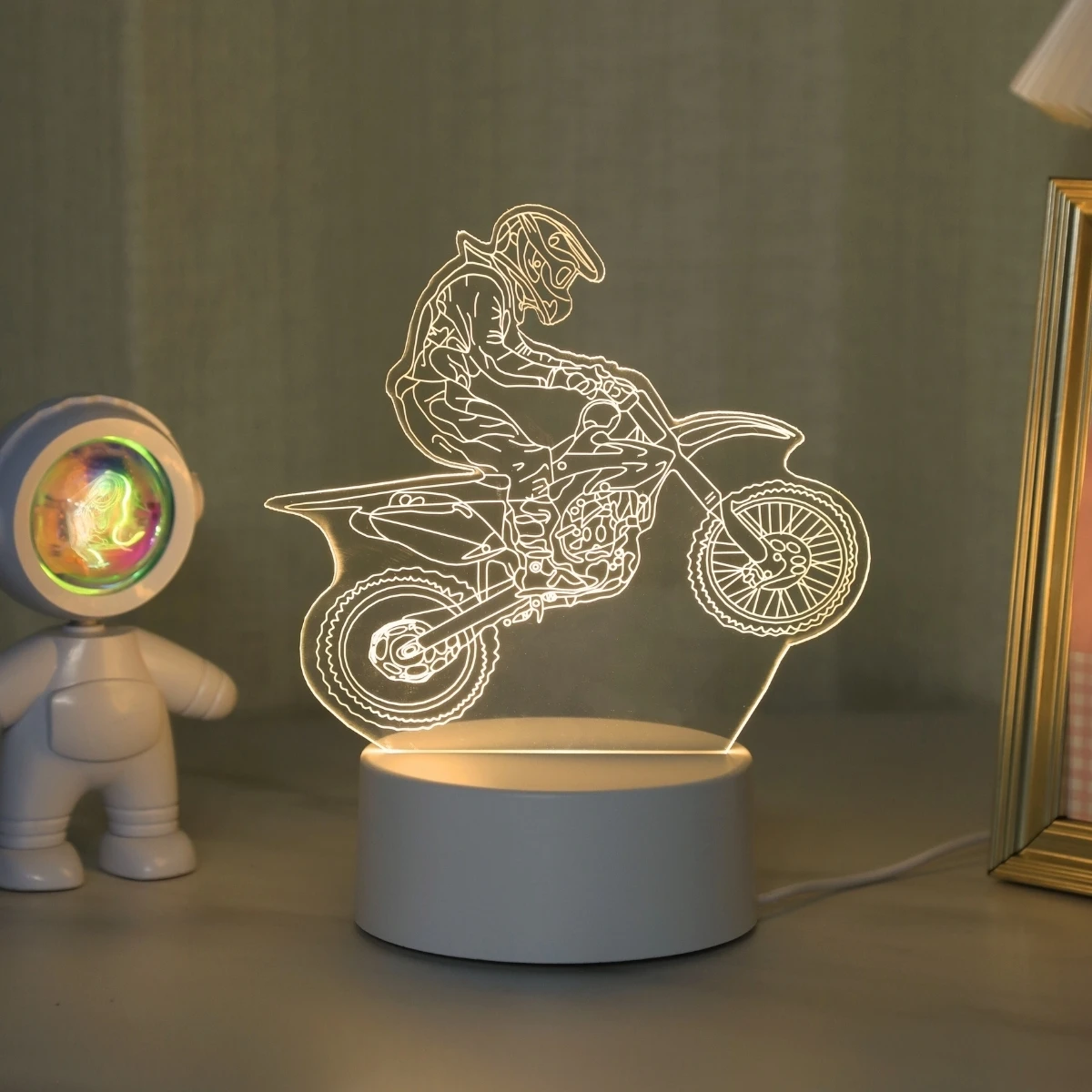 

USB 3D мотоцикл ночник