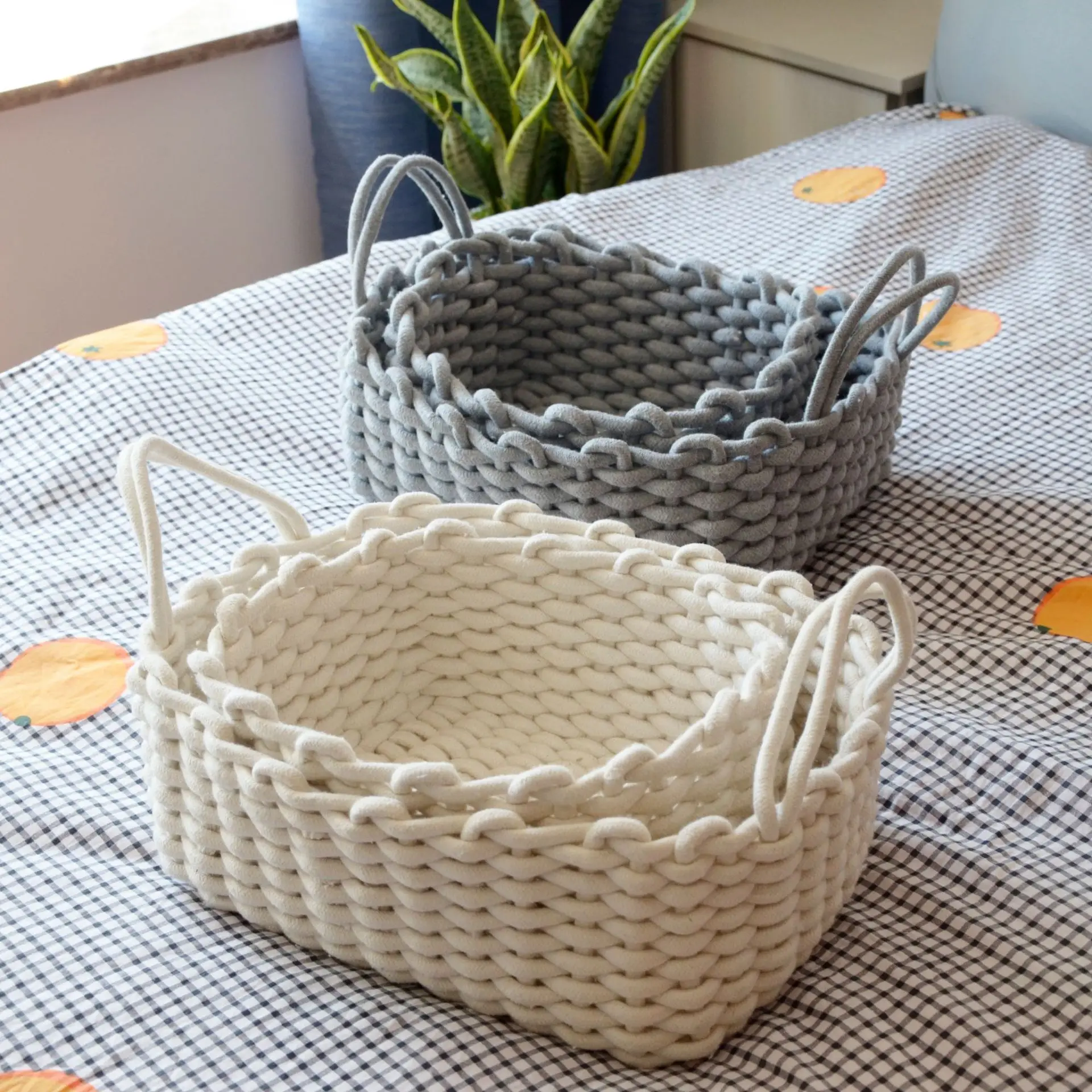 Cotton Rope Woven Storage Basket with Handle Sundries Cosmetic Storage Box Toys Snack Desktop Makeup Organizer Cotton Baskets