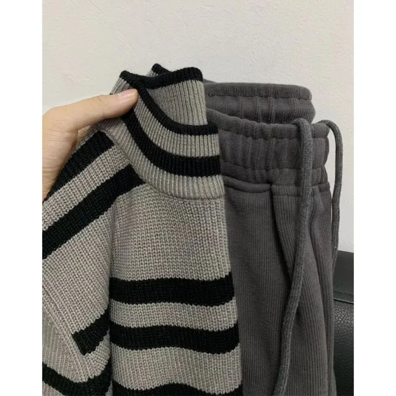 Осень 2024 новый модный полосатый вязаный свитер и повседневные брюки комплект из 2