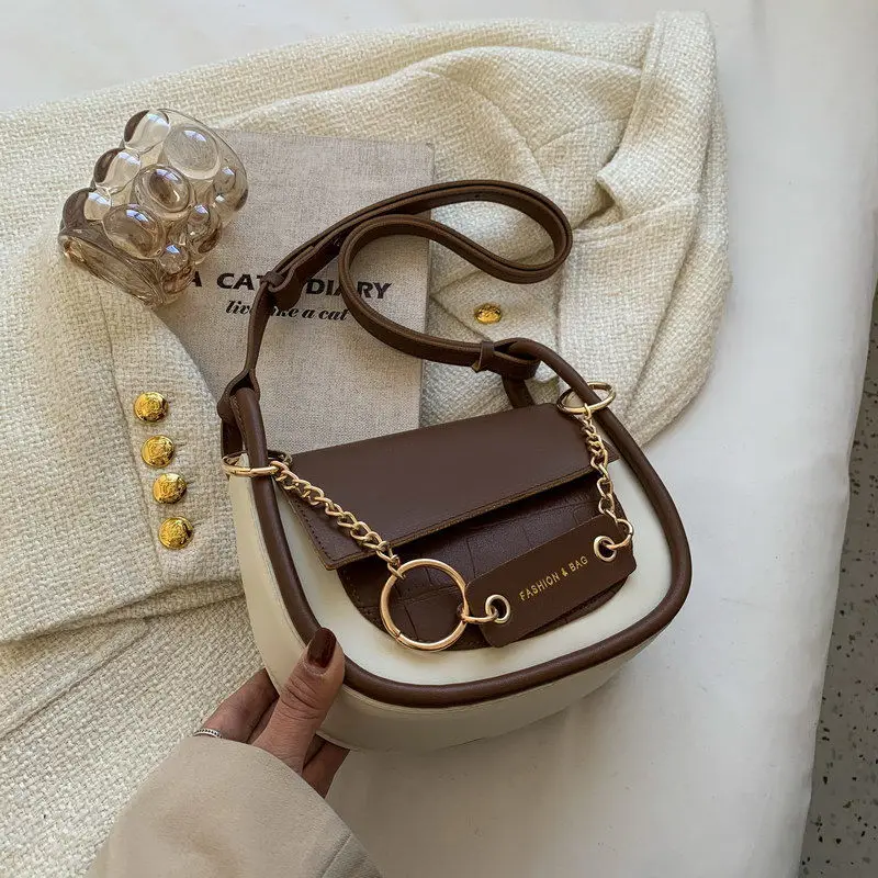 2022 Autumn New Women's Fashion Messenger Bag Simple Casual Versatile Storage Shoulder Handbag