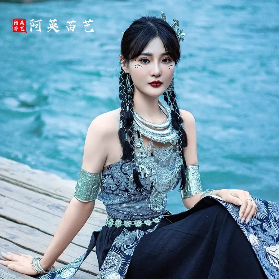 Модная одежда для путешествий фотосъемки этнических меньшинств Miao парные