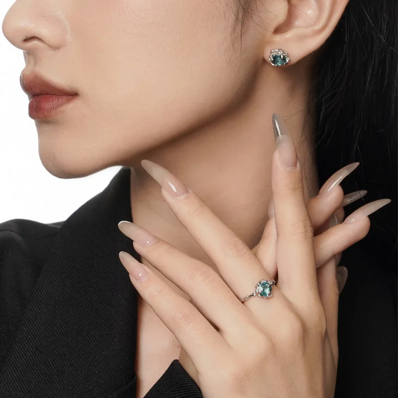 Женские регулируемые кольца из серебра 925 пробы с фианитом