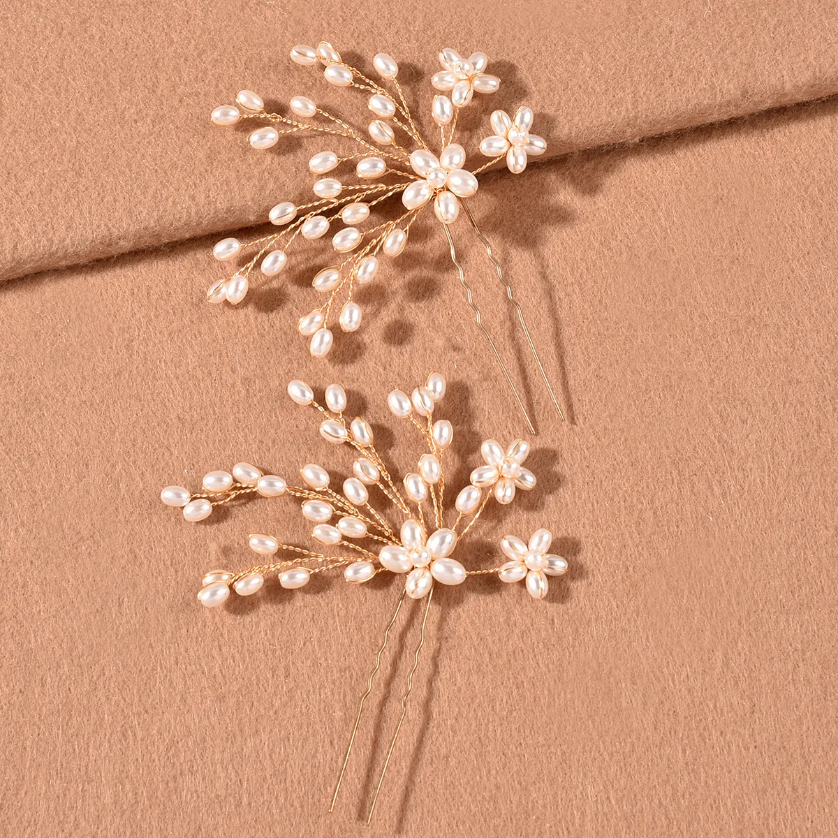 

New 1pair Bridal Hair Accessories Pearl Flower Wedding Hair Pins Headpiece Gold Bridal Hairpins Women Hair Ornaments Tiara