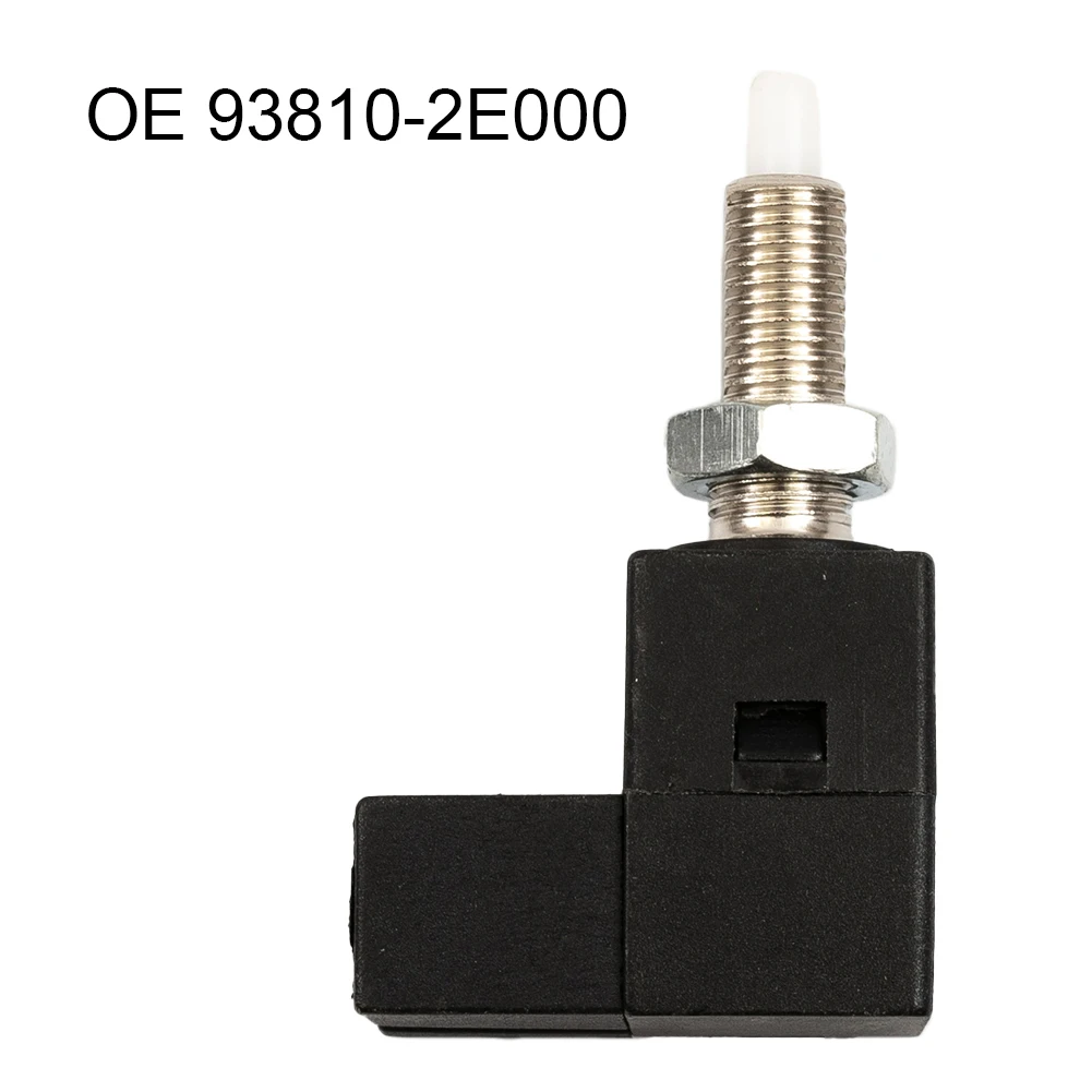 

1pcs Brake Stop Light Switch 2-Pin For Hyundai I10 I20 I30 Ix35 Santa Accent Mk3 Coupe Elantra/Lantra XD Getz 93810-2E000