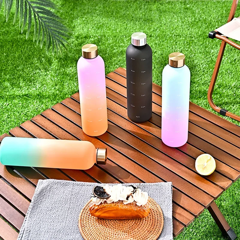 

Спортивная бутылка для воды с градиентом, 1000 мл