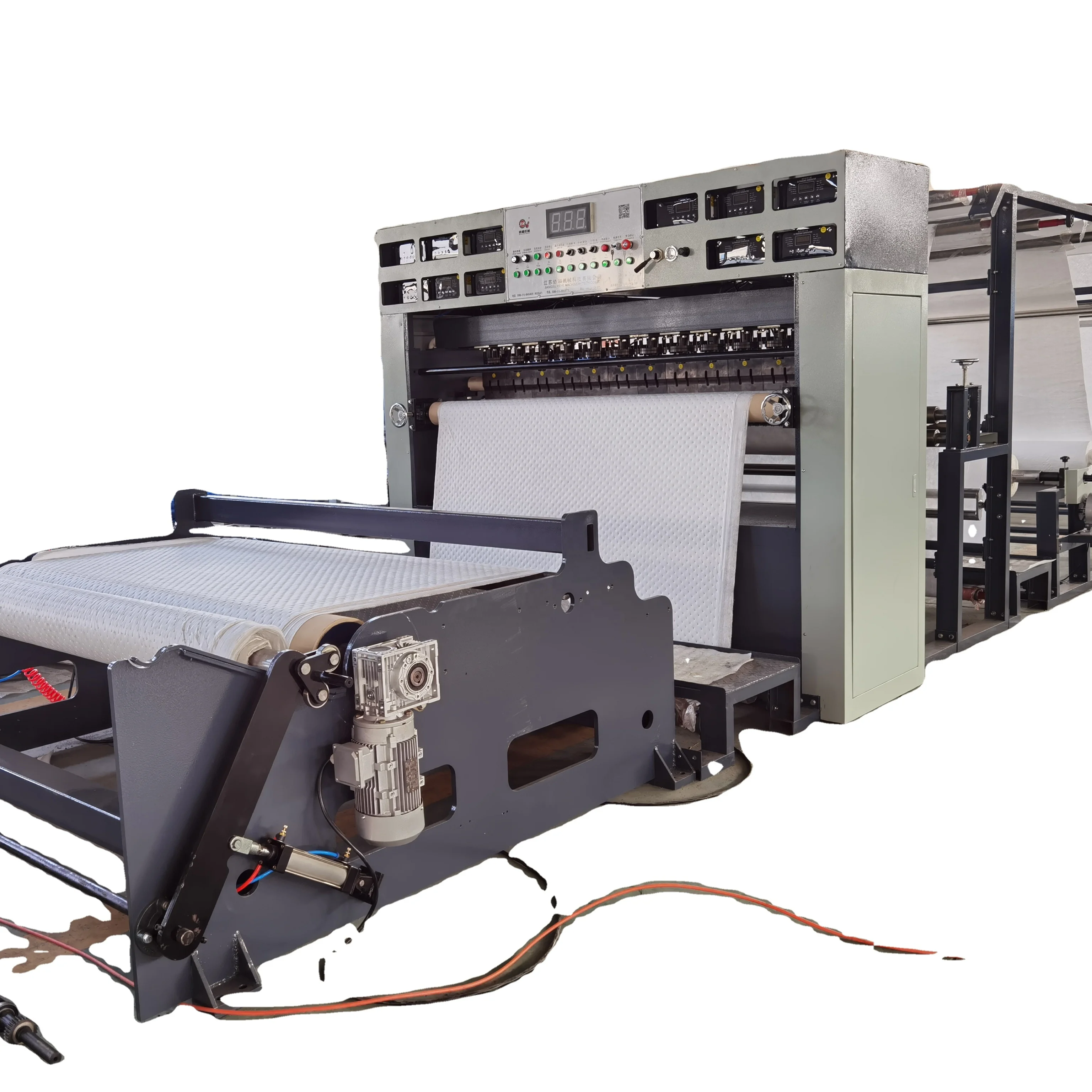

Nonwoven Fabric Rolls Ultrasonic Quilting Embossing Machine