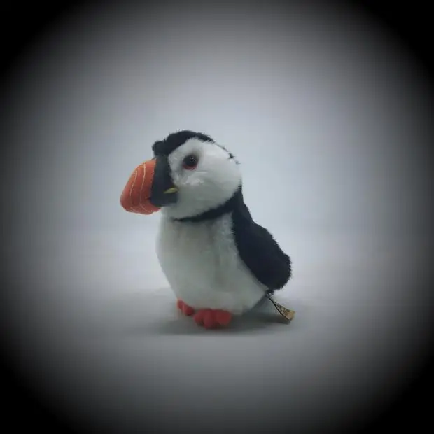 

mini gift model white Puffin bird