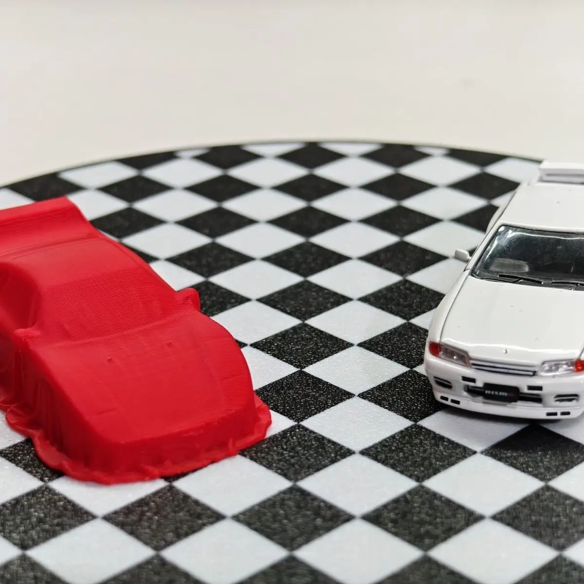 Фото Миниатюрная модель автомобиля F40 в масштабе 1:64 с красным тканевым покрытием, диорамы и реквизит для демонстрации №3