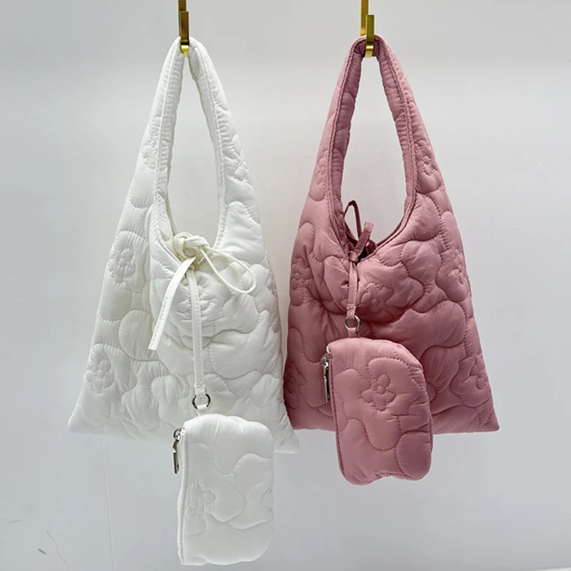 

Корейские повседневные тканевые сумки для женщин, роскошные дизайнерские сумки и кошельки, новинка 2023, маленькие плечи из полиэстера с цветочной вышивкой