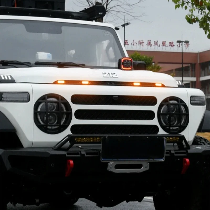 Фото Новинка! Светодиодные янтарные фонари для капота BAIC 212 T01 2024-2025: Дневные ходовые огни, декоративные лампы, внешние аксессуары №3