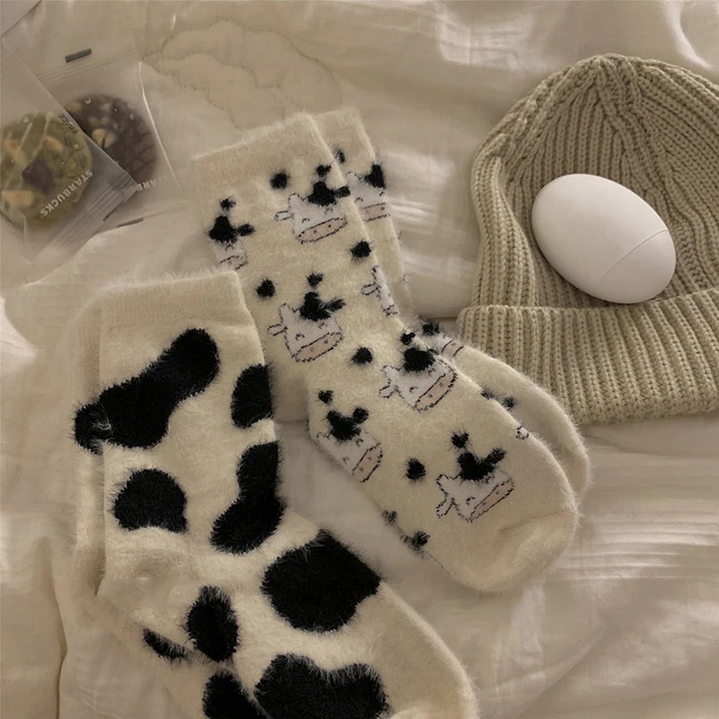 Milk Cow Autumn Socks Women Kawaii Thicken Cashmere Middle Tube Socks Sweet Girls Soft Warm Korean Outwear Floor Wear Socks New