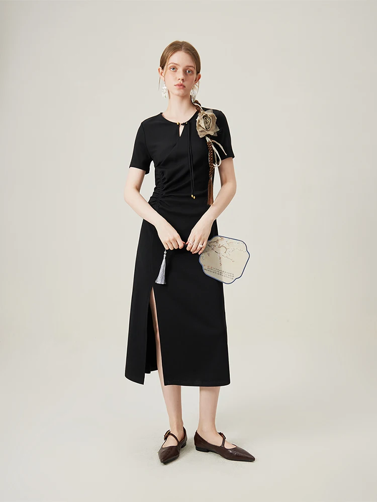 Платье женское трикотажное Облегающее с круглым вырезом и коротким рукавом