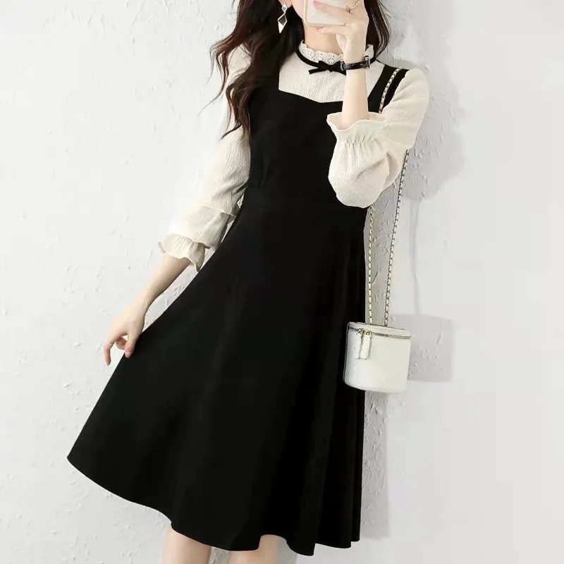 Женское платье из полиэстера