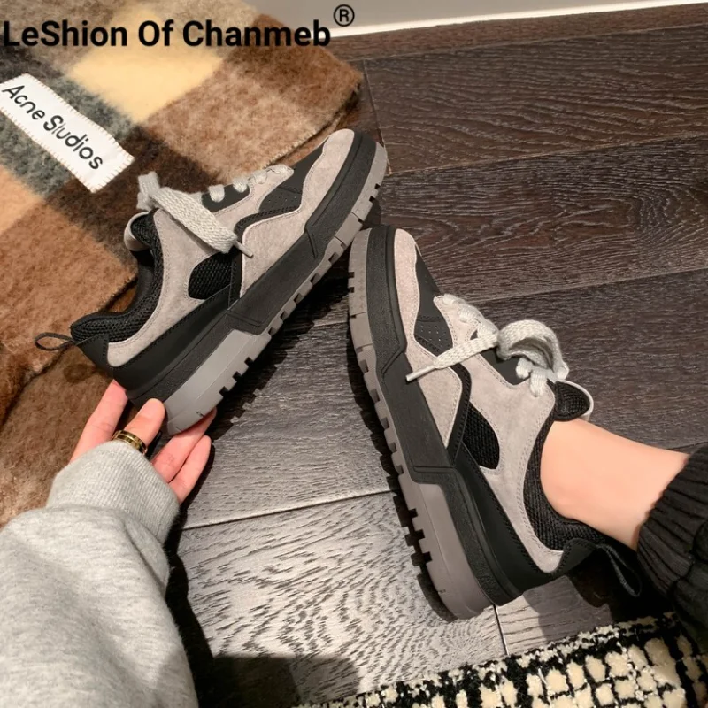 

Женские замшевые кроссовки LeShion Of Chanmeb, повседневная обувь на толстой платформе, на шнуровке, с круглым носком, на плоской подошве, для отдыха...